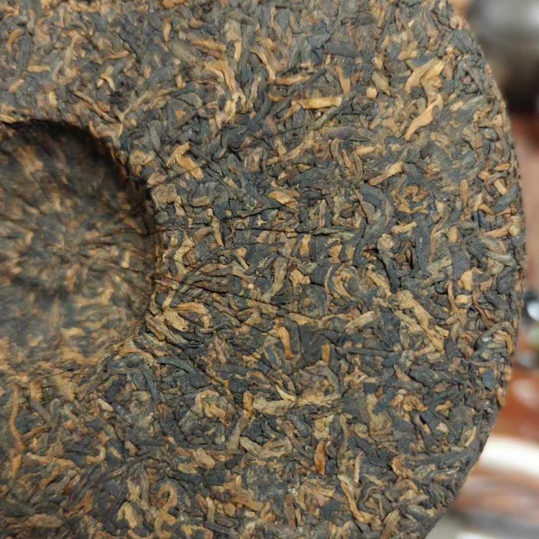 90s Yibang Songpinhao Ripe Pu-erh Tea, 357g