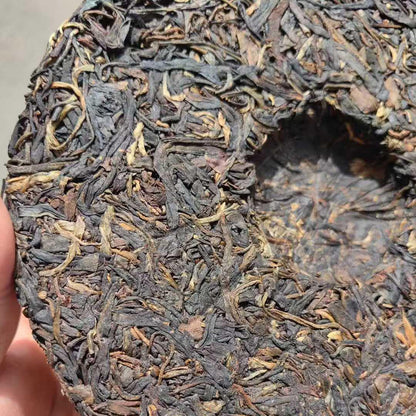 2002 NANTIAN 8582 Raw Pu-erh Cake 357g