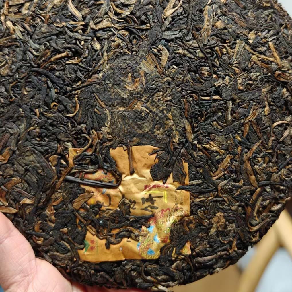 2006 Shuangxiong Yiwu Mingqian Spring Tips Raw Pu-erh Tea Cake, 357g, from Yunnan