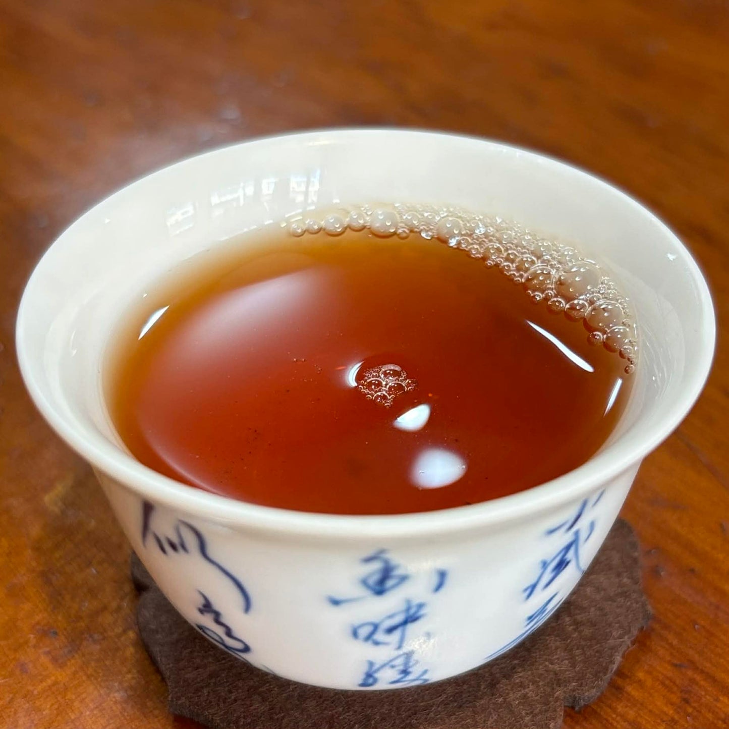 Chen Yuan Hao Tong Qing Hao Raw Pu-erh Tea Cake 357g 2003 Naked Cake