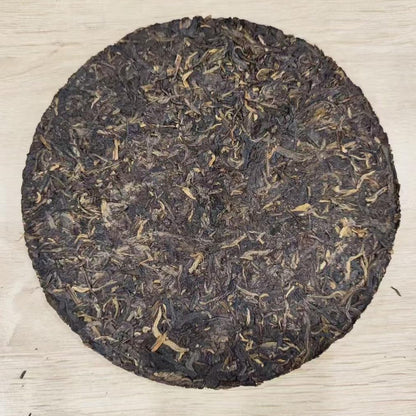 Macau Return Commemorative Cake Millennium Ancient Tree Raw Pu-Erh Tea 1999 – 357g