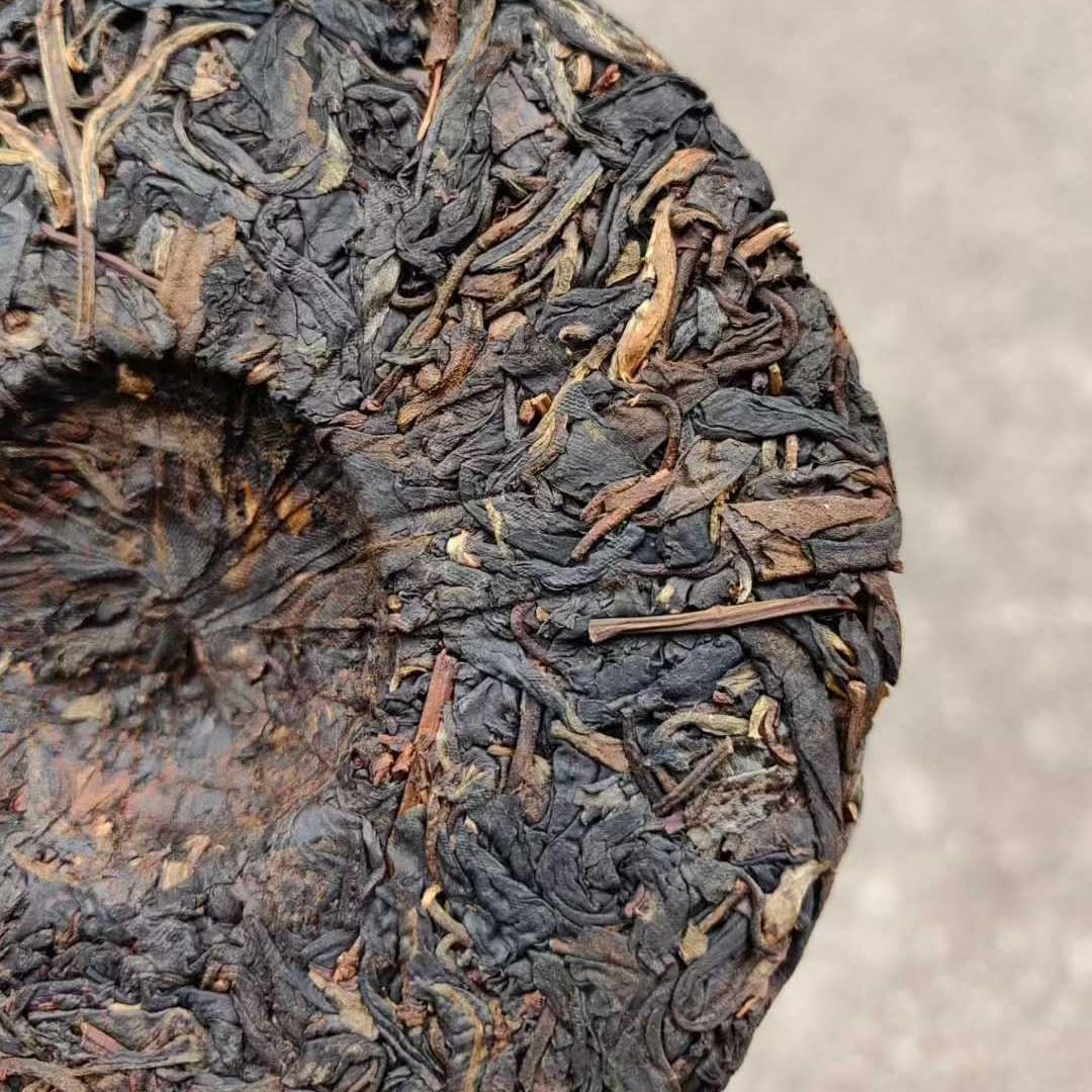 2006 Vintage Banzhang Arbor Raw Puerh Tea Cake,200g