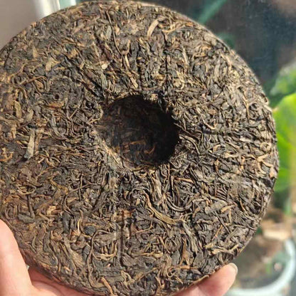 2007 Raw Pu-erh Tea Cake, Leaf Alcohol 002, 400g