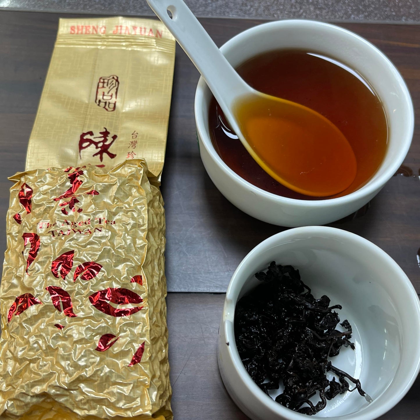 Taiwan unique tea,台灣老茶-阿里山 Taiwan Old Tea-Alishan Tea Area,2000 AD,150g*2
