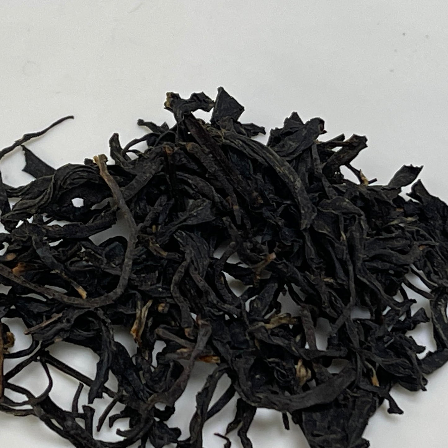 Taiwan Unique Tea Qingxin Oolong Cuifeng Black Tea 75g × 8 Pack