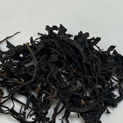 Taiwan Unique Tea Qingxin Oolong Cuifeng Black Tea 75g × 8 Pack