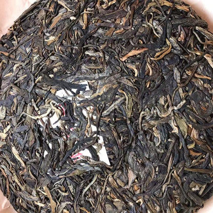 2010 Raw Pu-erh Tea Cake, Huazhu Liangzi Tree Frog Forest, 500g, from Yunnan