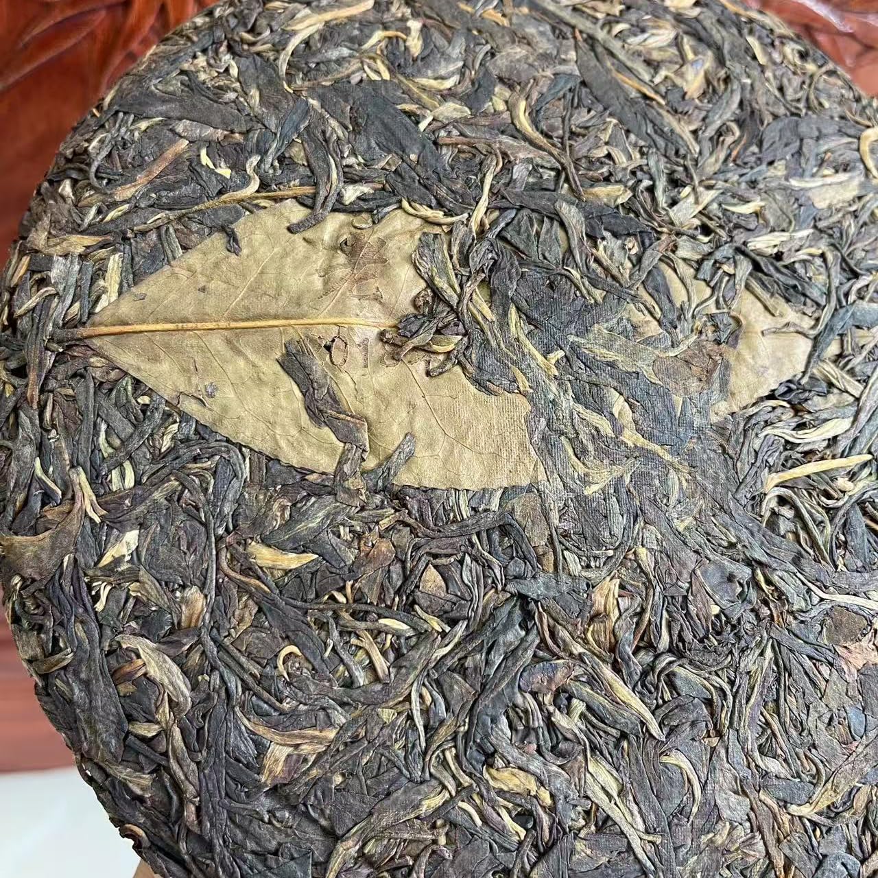 2018 Lao Man E Ancient Tree Raw Pu-erh Tea Cake, 357g, from Yunnan