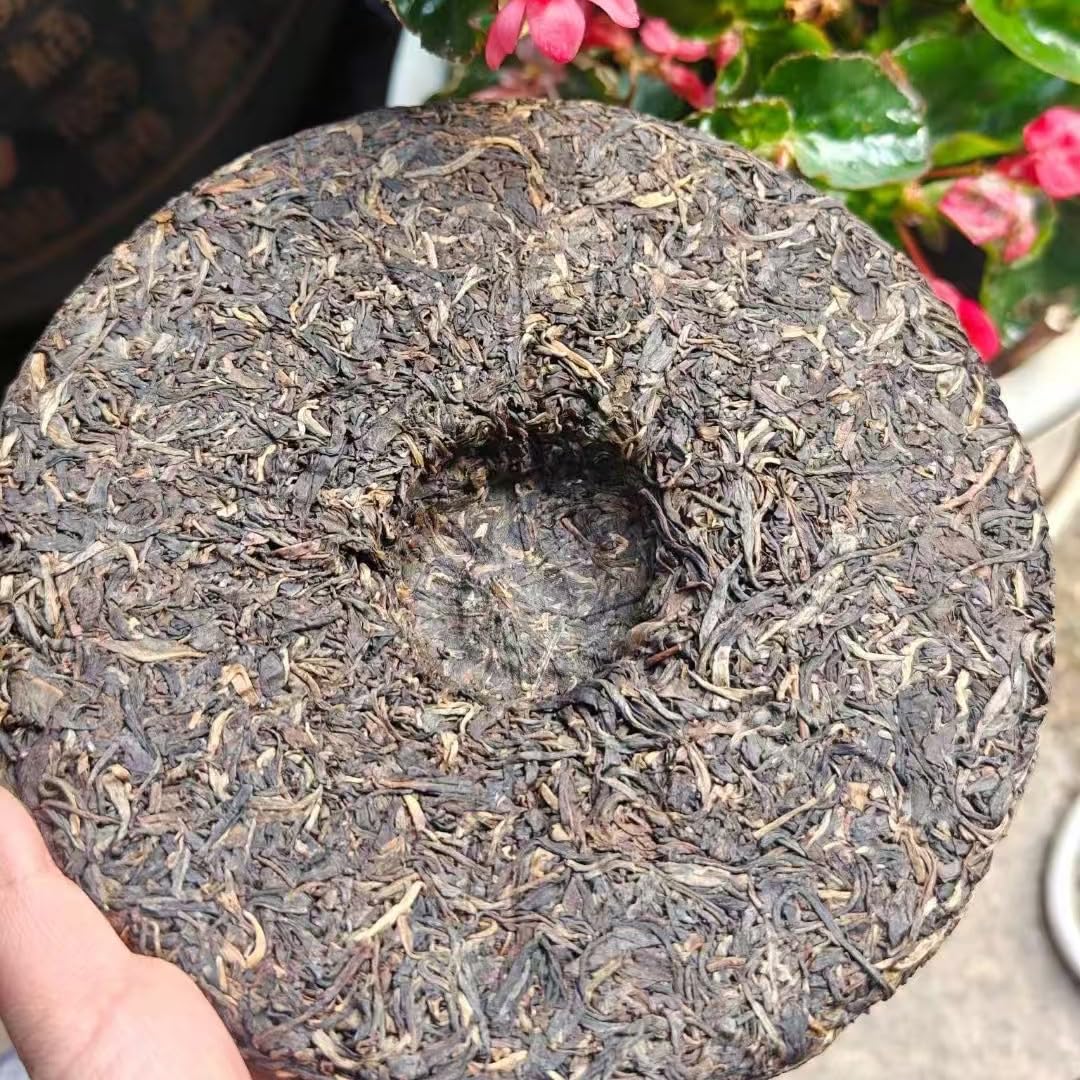 1998 Bamai Ancient Tree Raw Pu-Erh Tea Cake, 357g – Aged Sheng Pu-erh from Jingmai Mountain, Yunnan