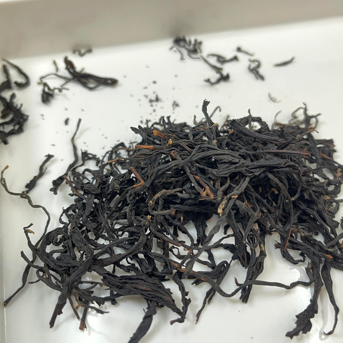 Wild Taiwanese Purple Bud Tea – Longtan Mountain Tea, 75g x 8 Packs