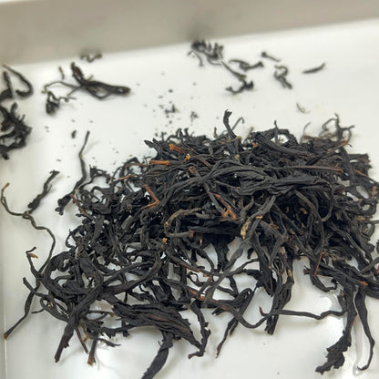 Wild Taiwanese Purple Bud Tea – Longtan Mountain Tea, 75g x 8 Packs
