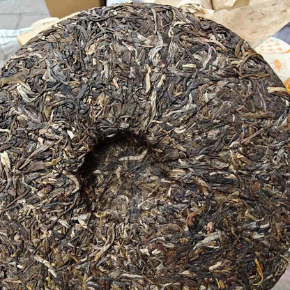 2011 Colorful Peacock Bawang Green Cake Raw Pu-erh Tea Cake, 357g*7, from Yunnan