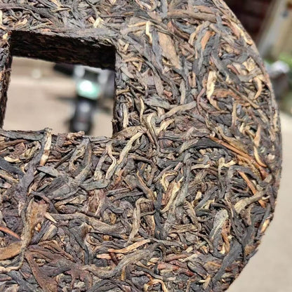 1990s Yunhai Yuancha Copper Coin Raw Pu-erh Tea Cake, 400g, from Yunnan