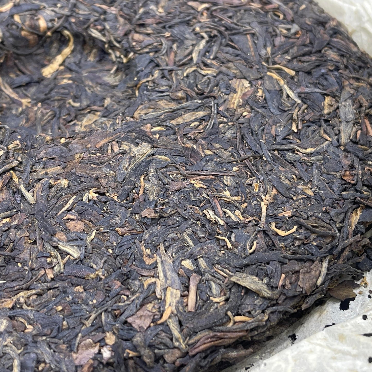 Song Pin Hao "Brown Label" Raw Puerh Tea Cake - 357g (1990s Reproduction)