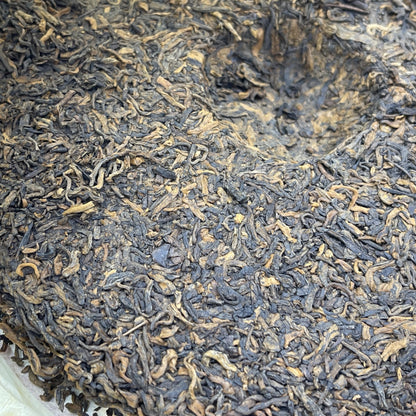 King Tea Golden Cake Ripe Pu-Erh Tea 2008 – 400g