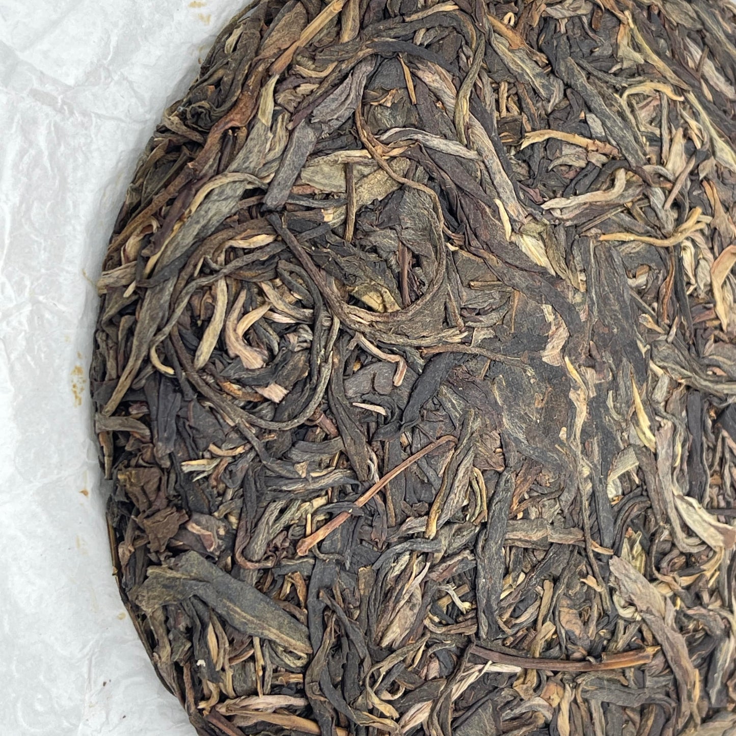 2023 Laos Raw Pu-erh Tea Cake, 200g, from Yunnan