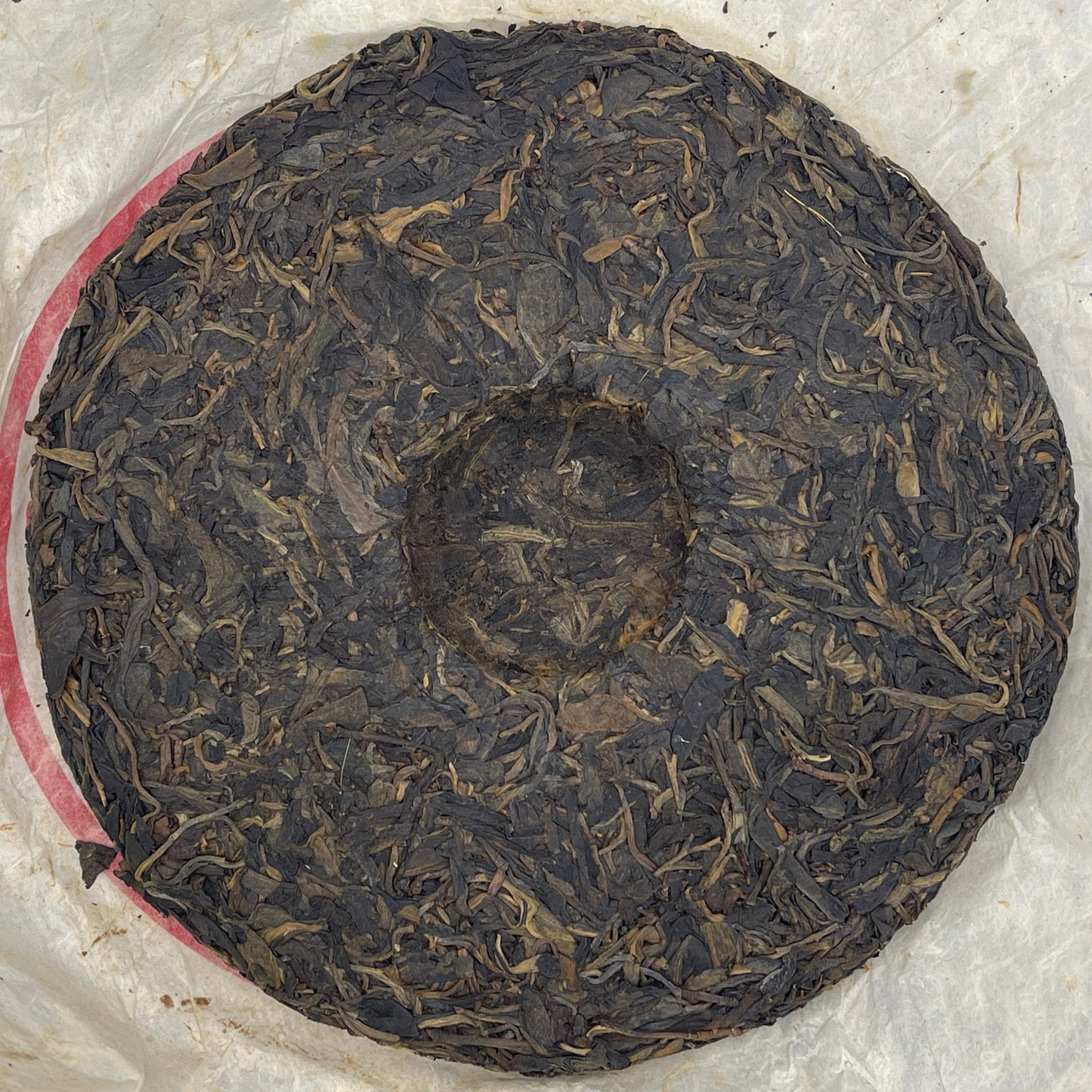 Pu-Erh tea,2003,Customized version of Yiwu Laoshuyuan Tea - the finest collection,357g,Raw