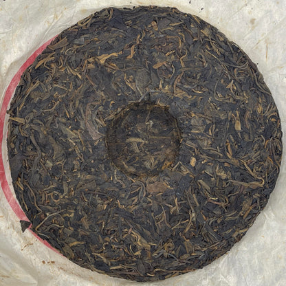 Pu-Erh tea,2003,Customized version of Yiwu Laoshuyuan Tea - the finest collection,357g,Raw