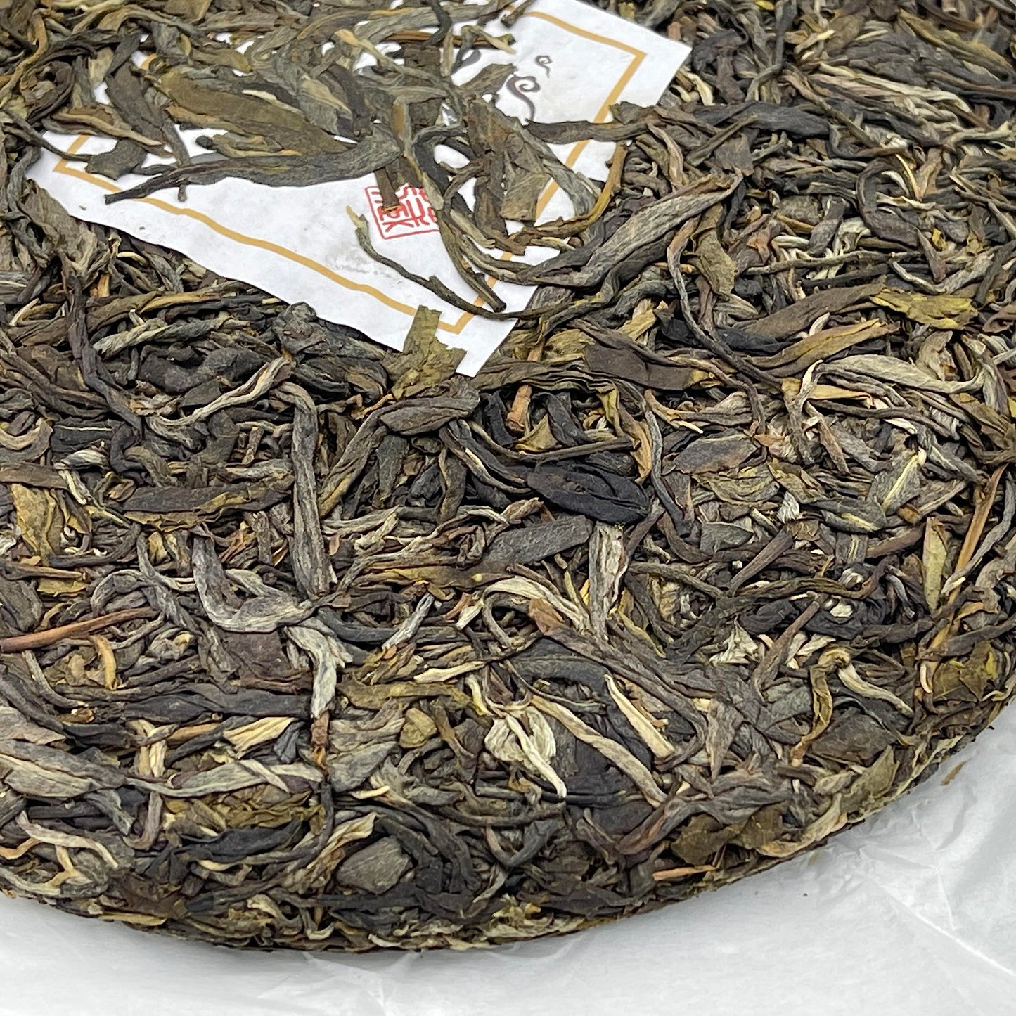 2023 Gujun Mangfei Raw Pu-erh Tea Cake, 357g, from Yunnan