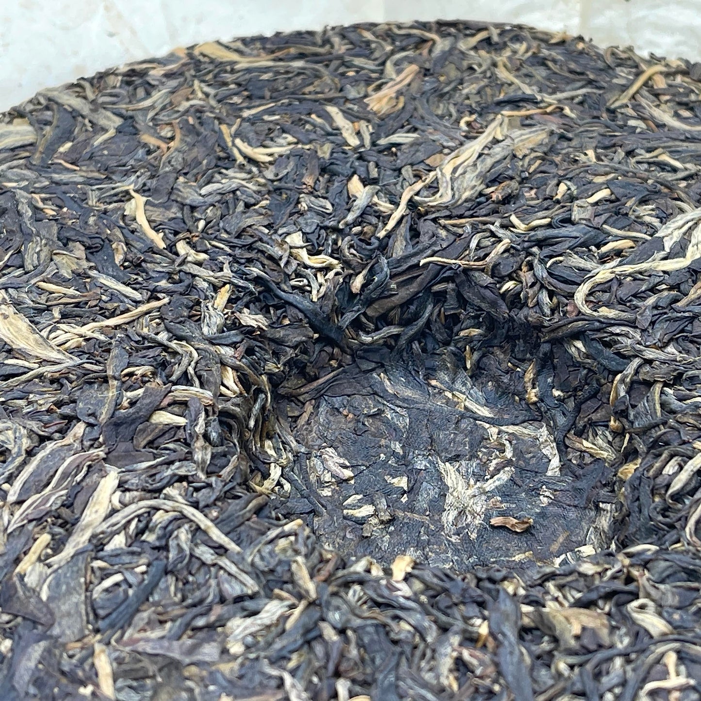 Bulang Ancient Tree Raw Pu-Erh Tea 2018 – 357g