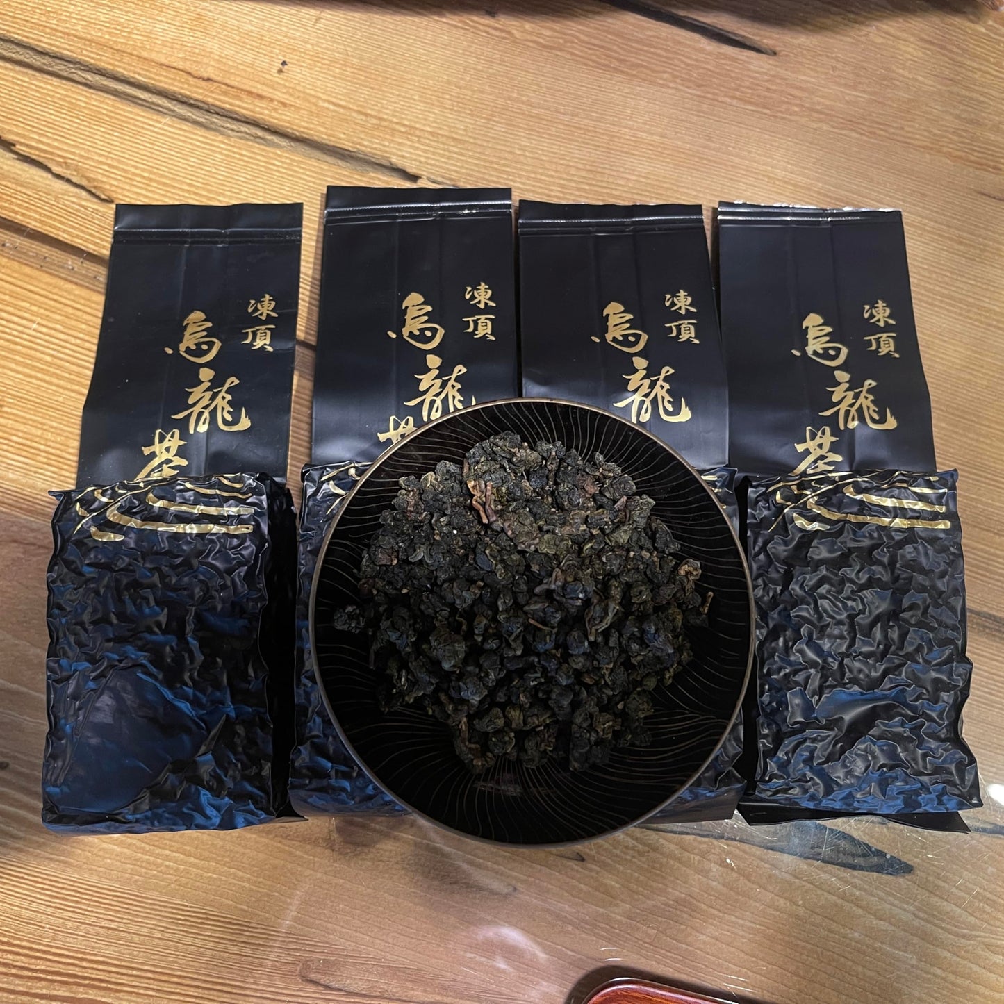 Taiwan Dong Ding Oolong Tea, Light Roasted (Level 3), 150g × 4 Packs – Traditional Charcoal-Roasted Flavor