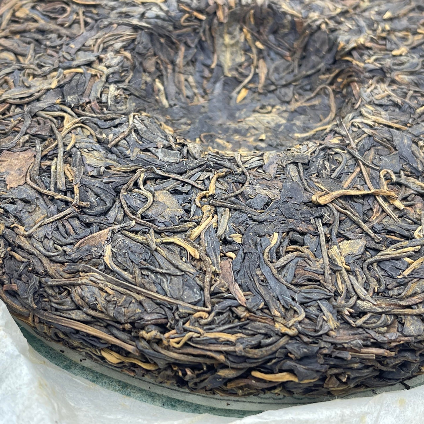 2008 Yuannian Zhenzang Jiangcheng Raw Pu-erh Tea Cake, 357g, from Yunnan