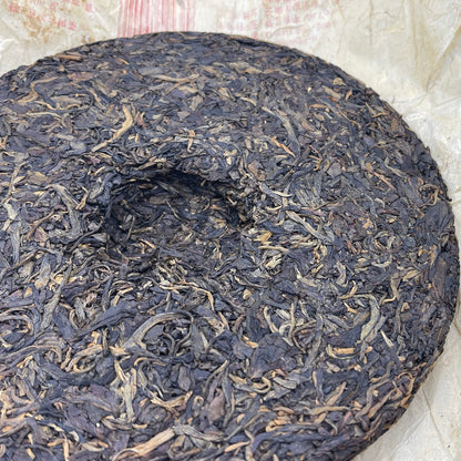 2004 Mengku Centuries-Old Tree Raw Pu-erh Tea Cake, 400g, from Yunnan