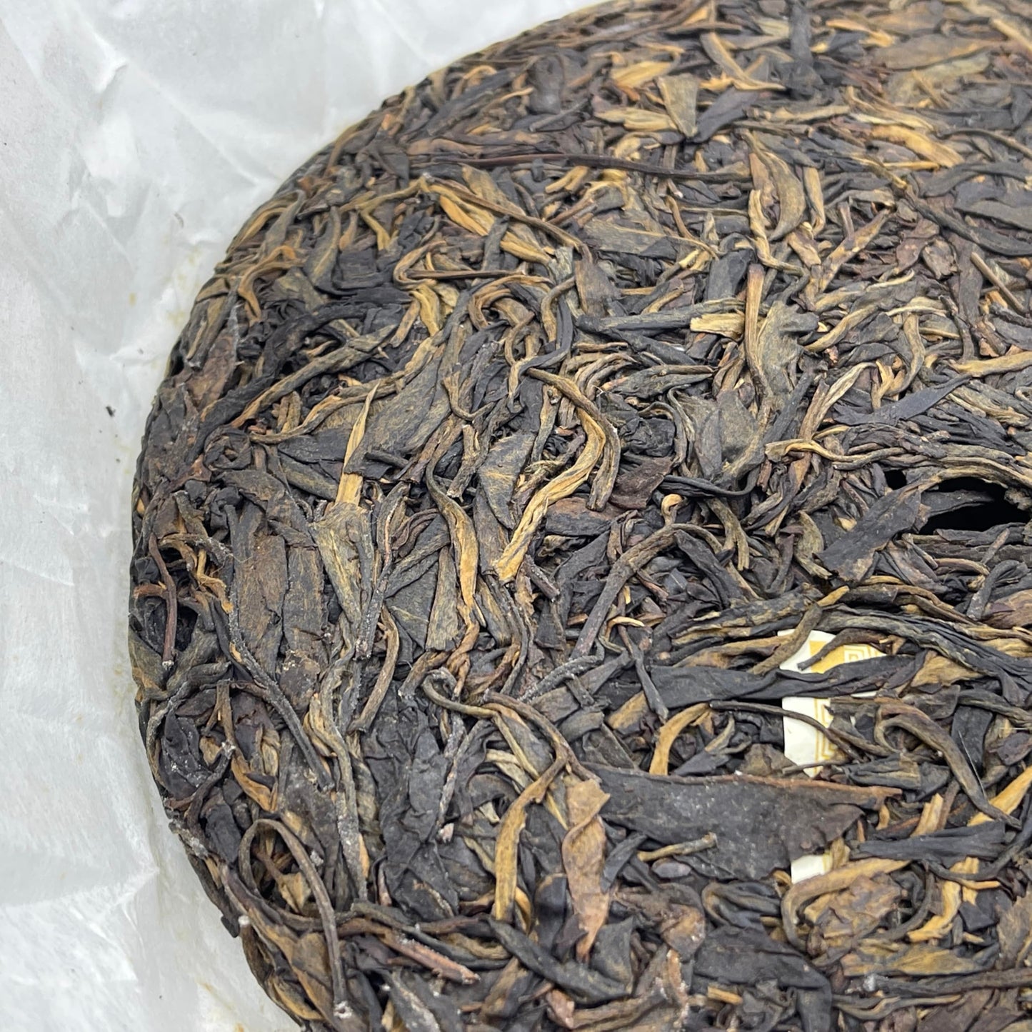 Manla Mountain Raw Pu-erh Tea Cake, “Cheng Yun” Series by Yuanyuantang, 375g, from Yunnan