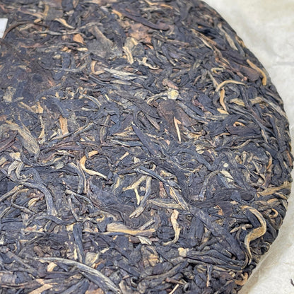 Pu-Erh tea,Late 1990s,Hong Kong customization Orange Flying Seal-Little Yellow Seal,357g,Raw