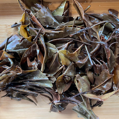 Taiwan indigenous wild tea,六龜藤枝 白茶 Liugui Tengzhi White Tea,38g*4