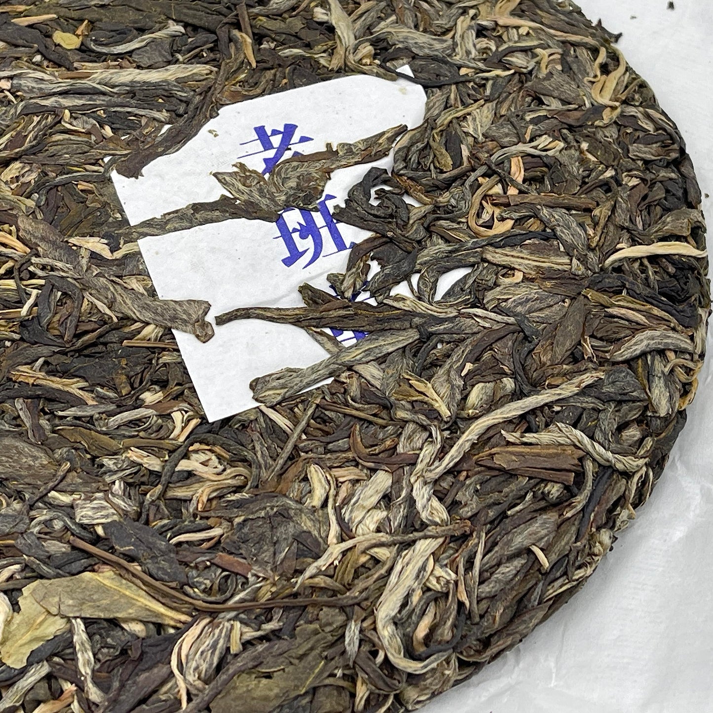2023 Shengyu Wulongxuan Lao Ban Zhang Raw Pu-erh Tea Cake, 357g, from Yunnan