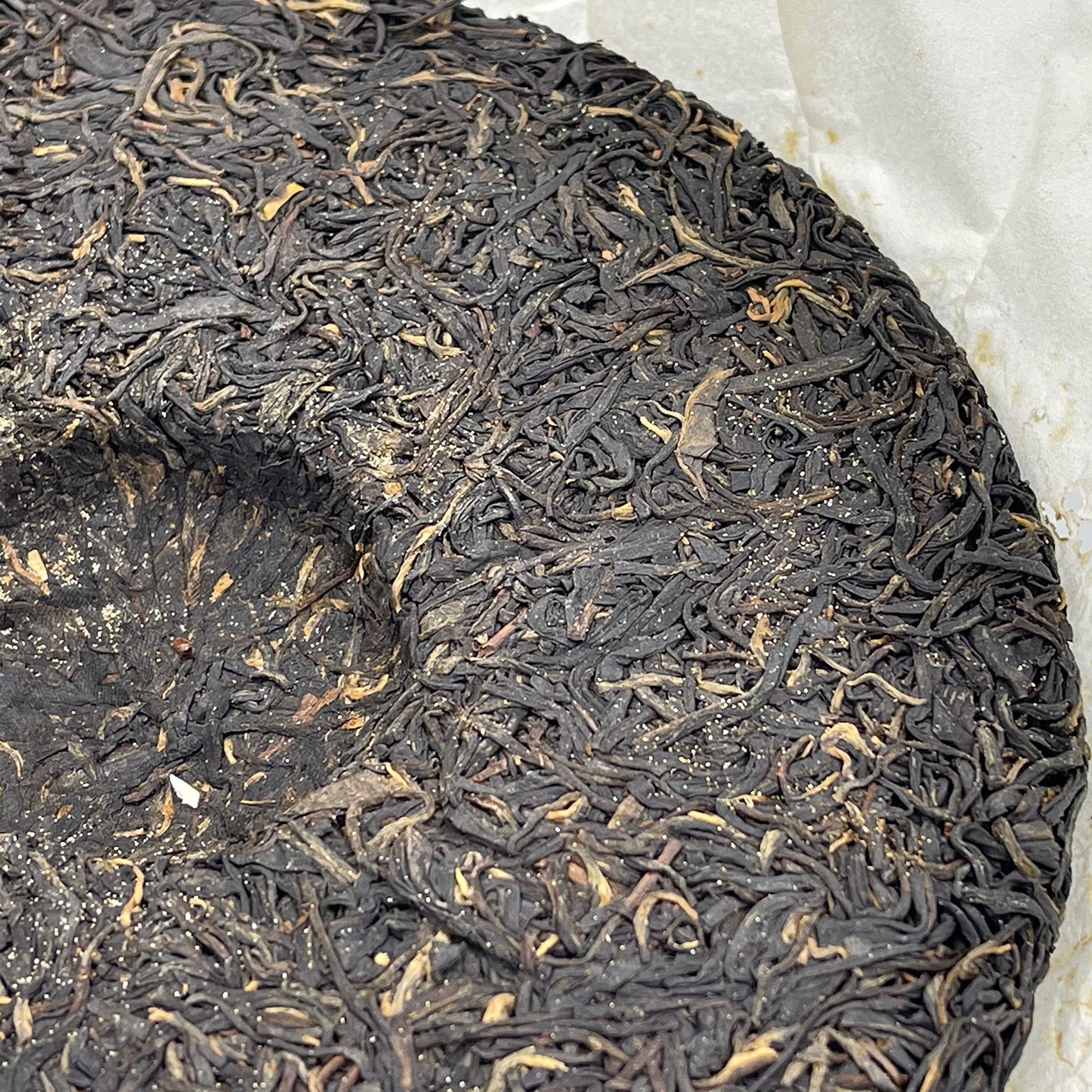 Xishuangbanna Purple Juan 2012 Raw Pu-Erh Tea Cake 400g