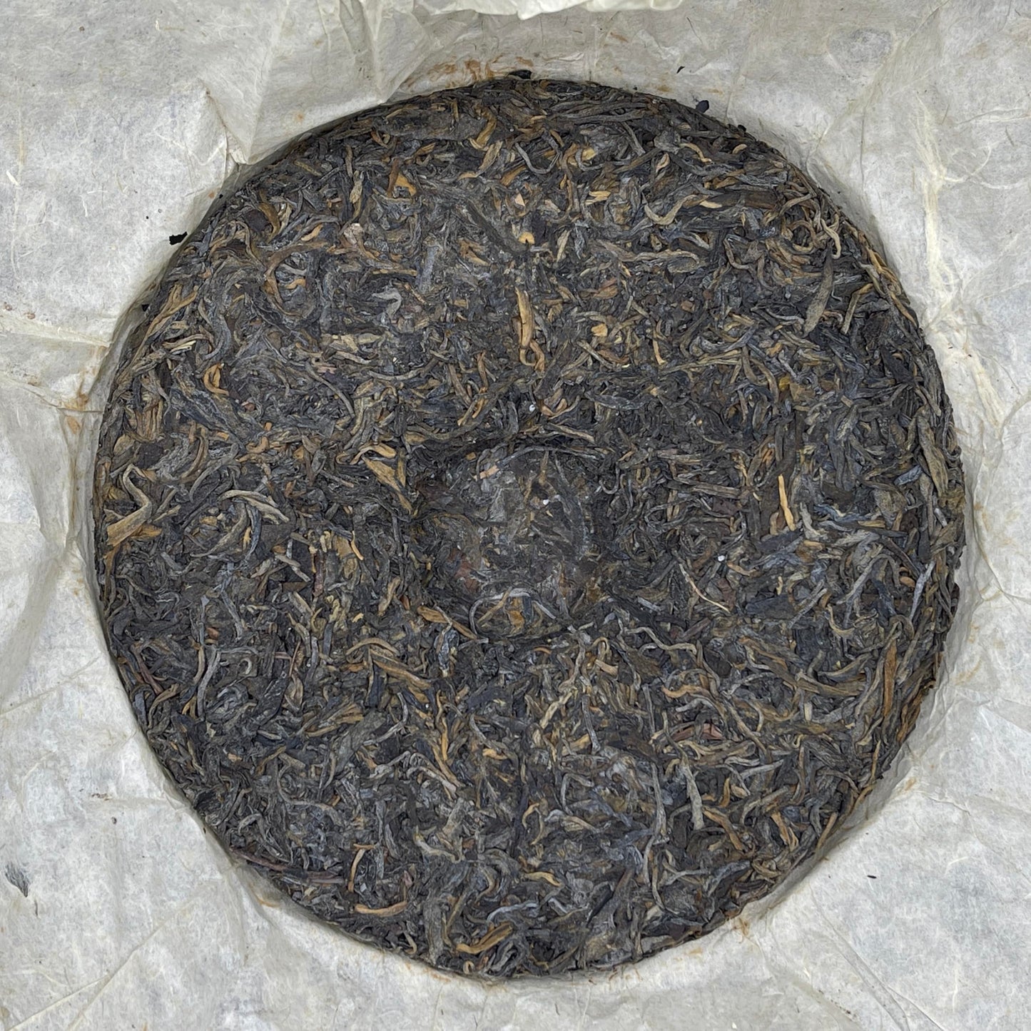 1996 Menghai Tea Factory 7532 Snow Mark Raw Pu-erh Cake 357g (HK Order)