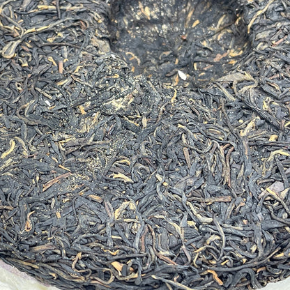 Xishuangbanna Purple Juan 2012 Raw Pu-Erh Tea Cake 400g