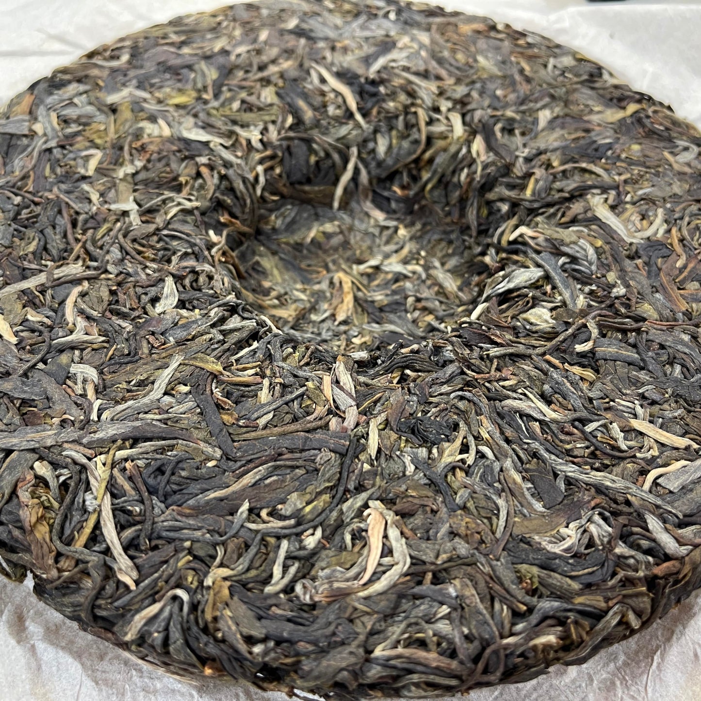 2022 Cangxiang Bingdao Raw Pu-erh Tea Cake, 357g, from Yunnan