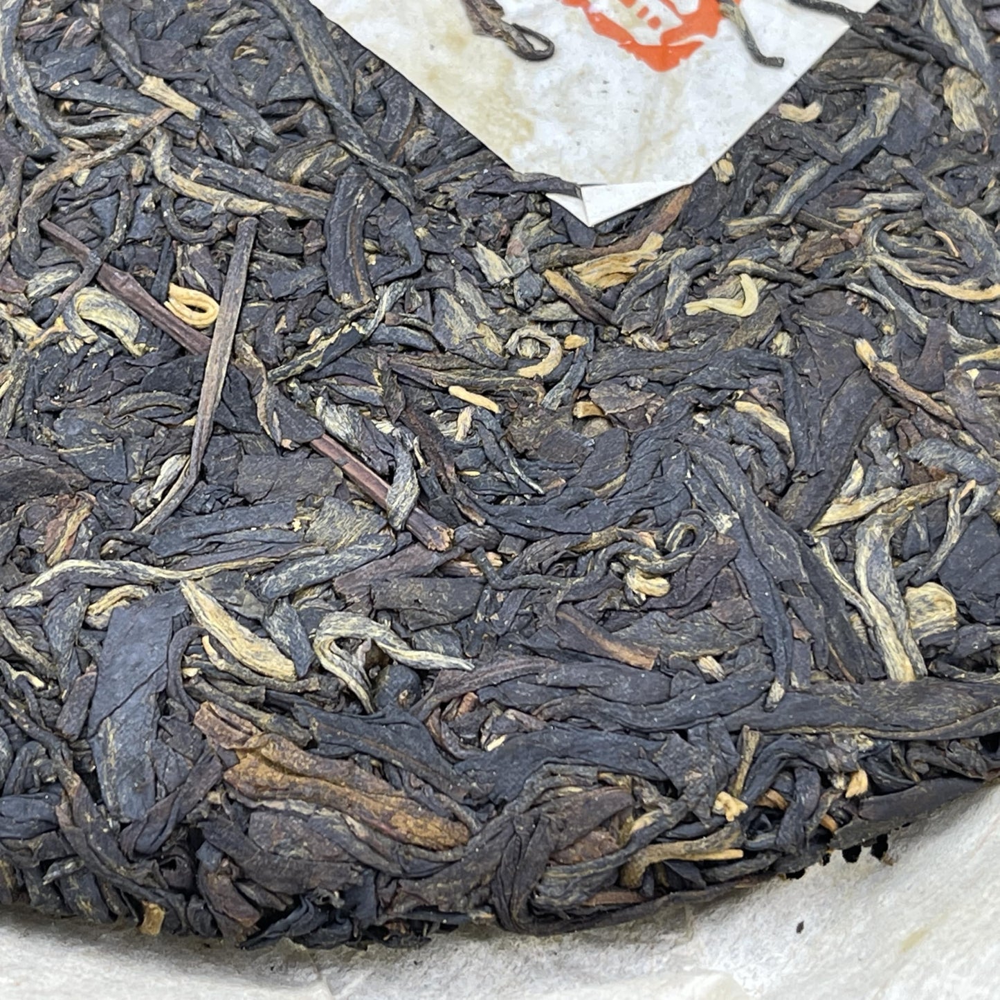 Lancang Ancient Tea 2010 High Mountain Old Tree Raw Pu-erh Tea Cake 357g