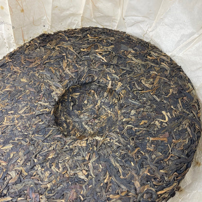 2011 Yiwu Big Tree Tea - Wind Village Raw Pu-erh Tea Cake, 400g, from Yunnan