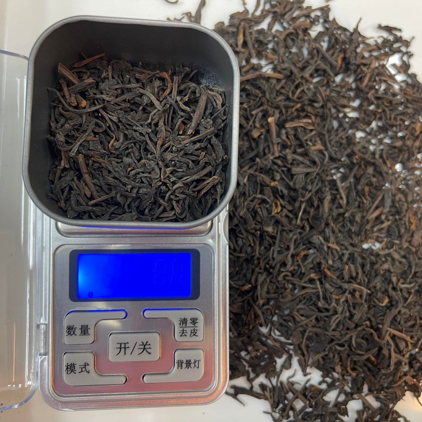 90s Liu Bao Tea – Loose Leaf Aged in Hong Kong Storage, 600g