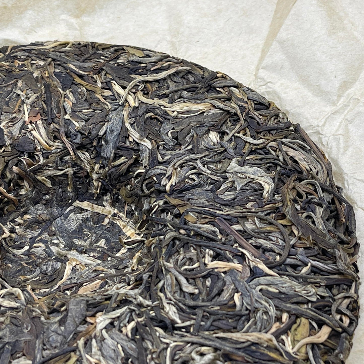Pu-Erh tea,2023,Eighteen Villages of Mengku-Understood,357g,Raw