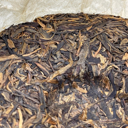 2006 Menghai Arbor Ban Zhang King Raw Pu-erh Tea Cake, 400g, from Yunnan
