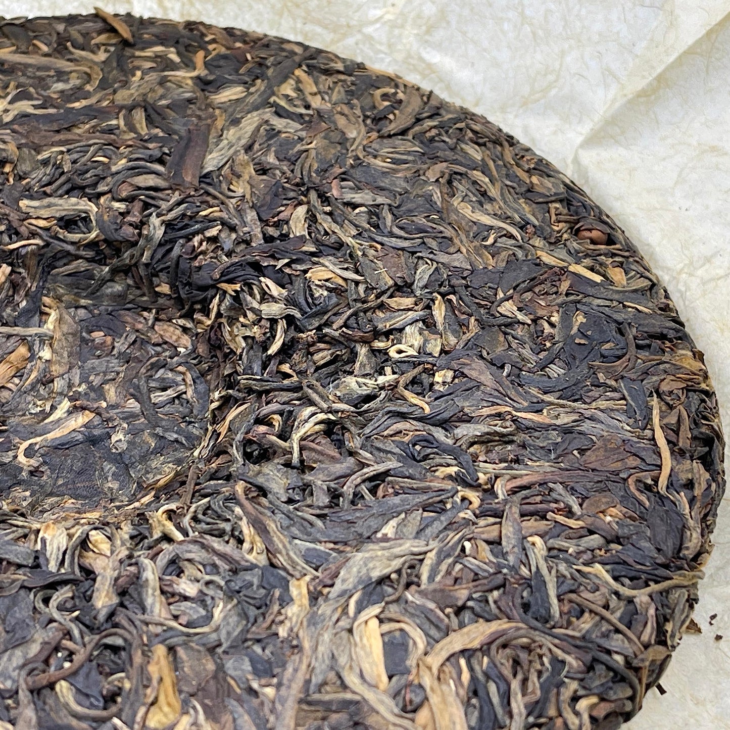 Bakanan Ancient Tree Raw Pu-Erh Tea 2018 – 357g
