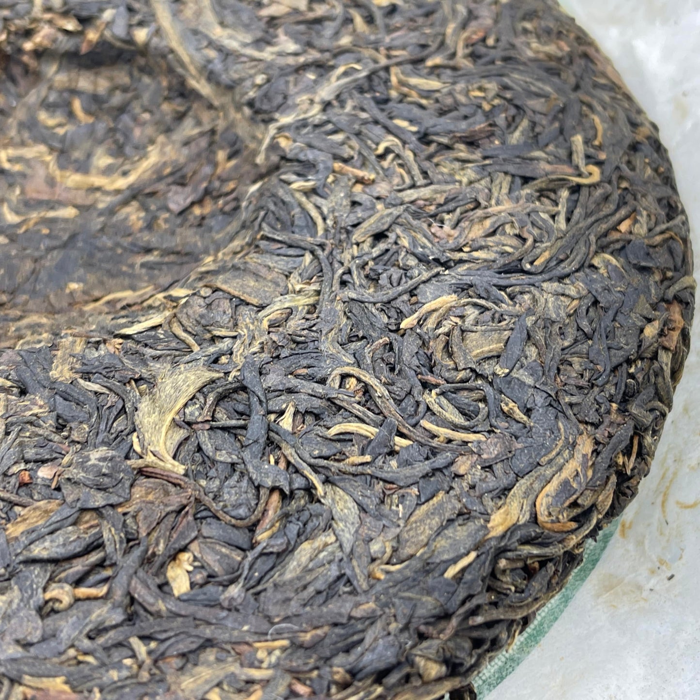 2010 Gaoligong Mountain Ancient Tree Raw Pu-erh Tea Cake, 357g, from Yunnan
