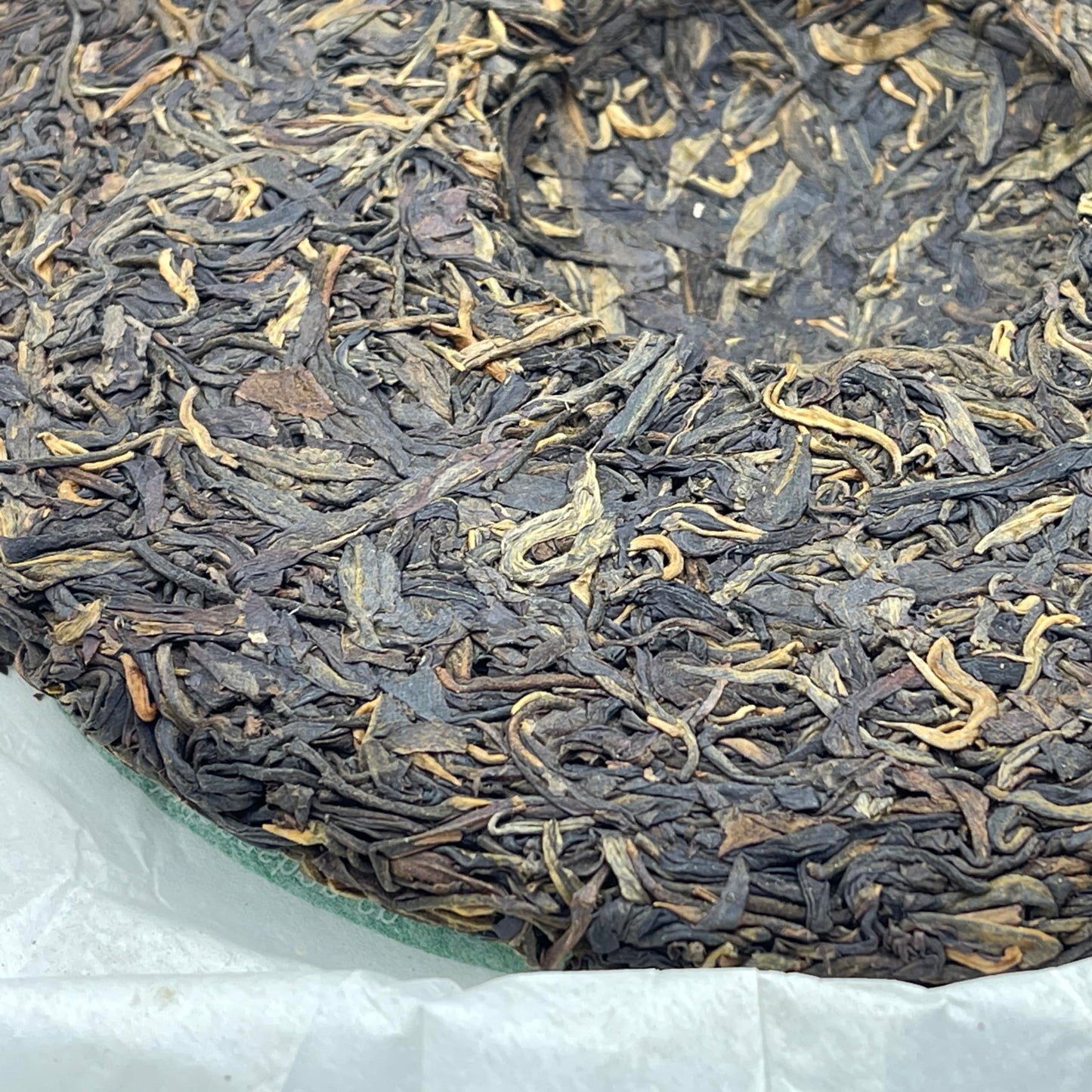 Pu-Erh tea,2009,Iceland Lake,357g,Raw
