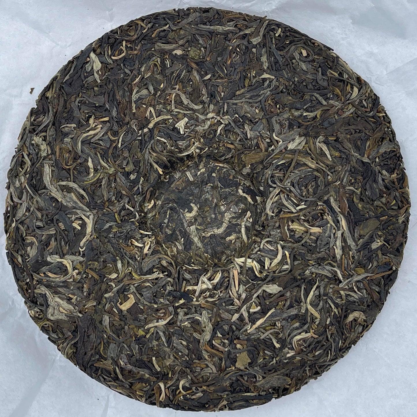 2022 Shengyu Wolongxuan Ban Zhang Raw Pu-erh Tea Cake, 357g, from Yunnan