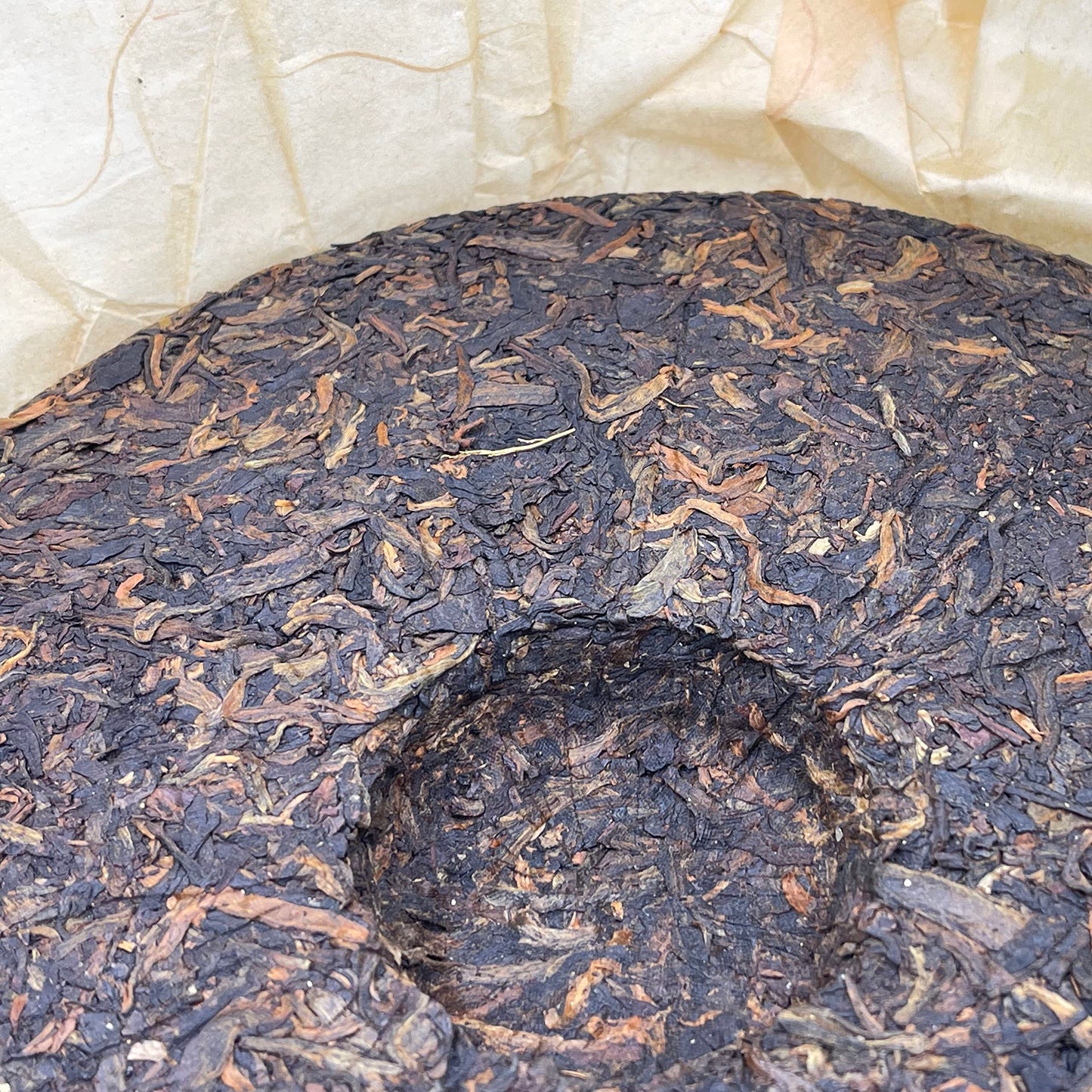 Custom Tea Taiwan Business Department Opening Commemorative Cake 2007 Raw Pu-Erh Tea 357g