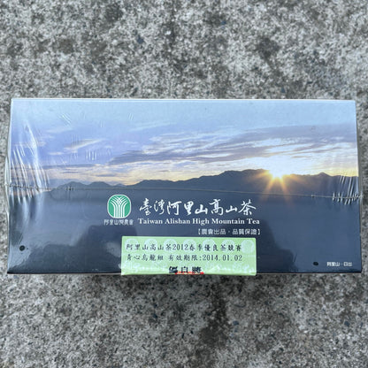 Taiwanese old tea,阿里山高山茶 優良獎 High-mountain Oolong tea,Alishan,2012 Spring,300g