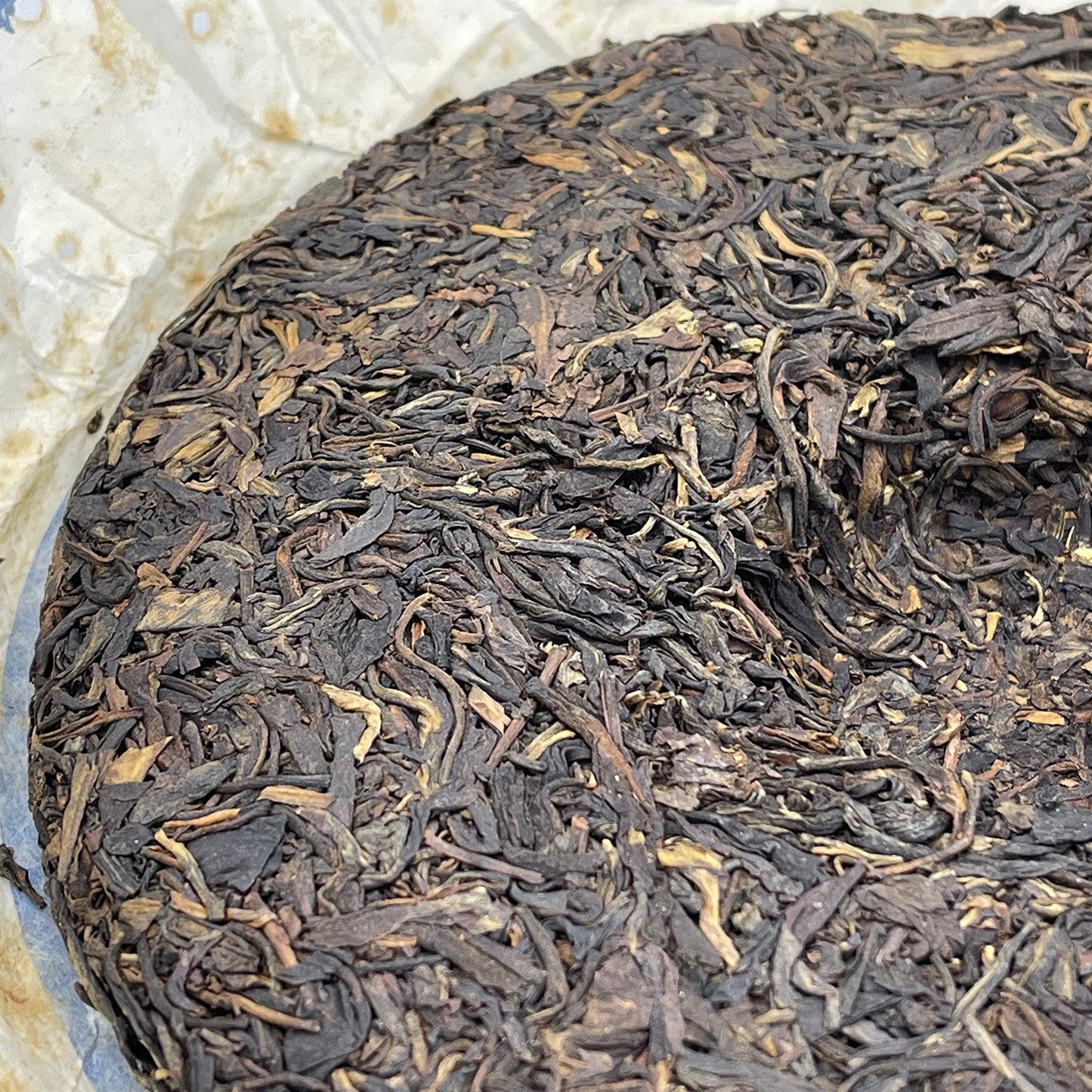 Octagonal Pavilion 2008 Qiaomu Ancient Tree Raw Pu-Erh Tea (Blue Classic) – 357g (12.6oz) Sheng Puerh Cake – Premium Aged Chinese Tea