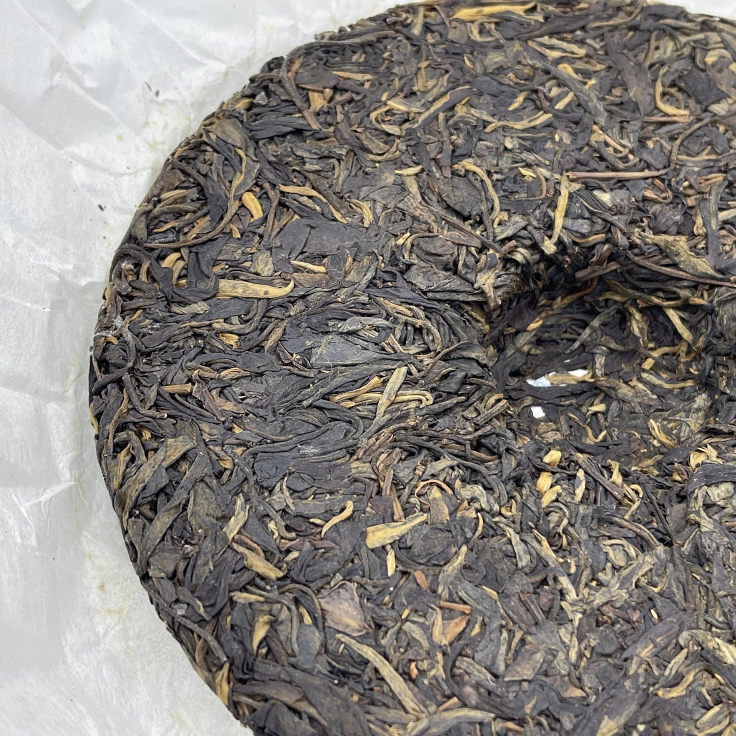 Manla Mountain Raw Pu-erh Tea Cake, “Cheng Yun” Series by Yuanyuantang, 375g, from Yunnan