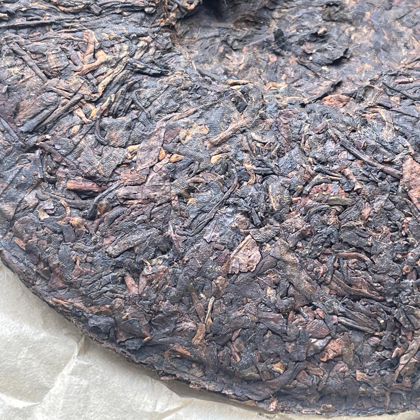 Hong Chang Tai Yunnan Qizi Bing Ripe Pu-Erh Tea 2006 – 400g