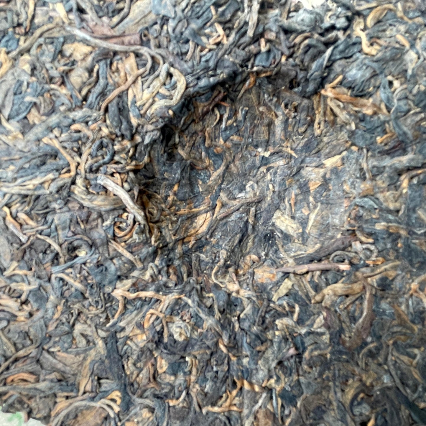 Yiwu Arbor Wild Tea Cake 2006 Raw Pu-Erh Tea 357g